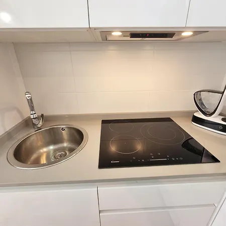 Kyra House Centro Apartman *